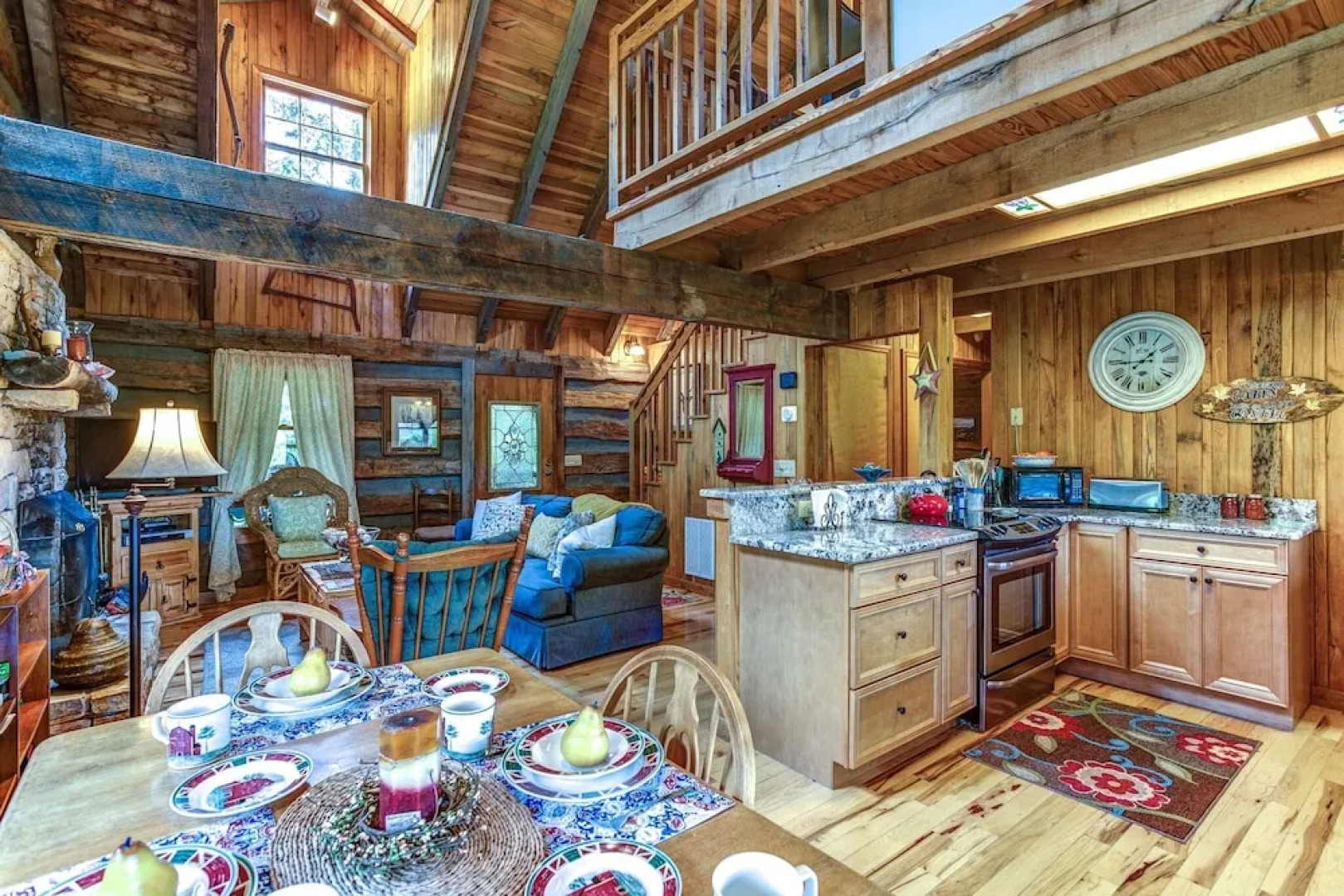 Grandma's Mountain Cabin 3 Bedrooms 2 Bathrooms Cabin