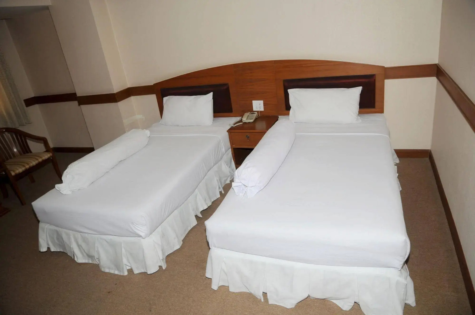 Ayutthaya Thanee Hotel