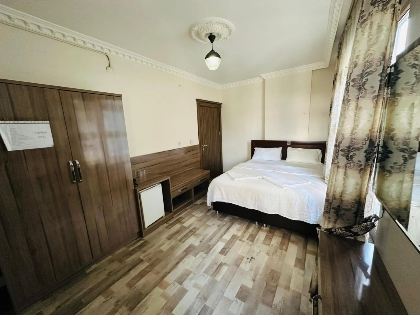 Van Toprak Hotel