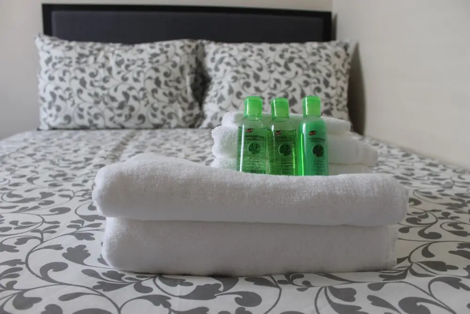 WOW Luxury Suites - Halifax Downtown