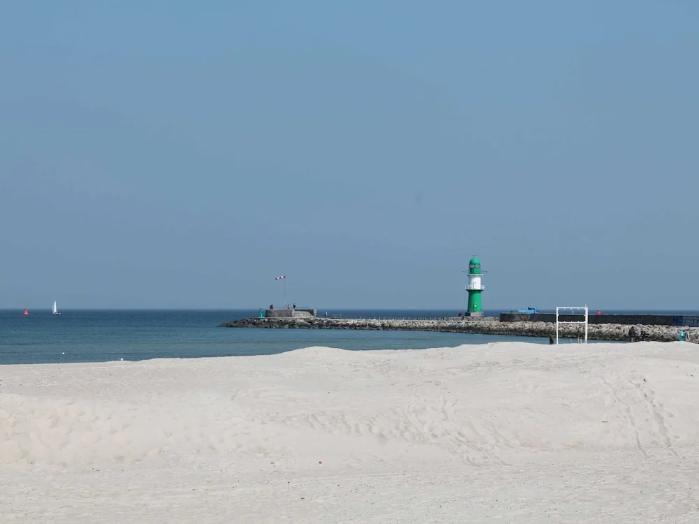 Quaint Holiday Home in Diedrichshagen near Sea Beach
