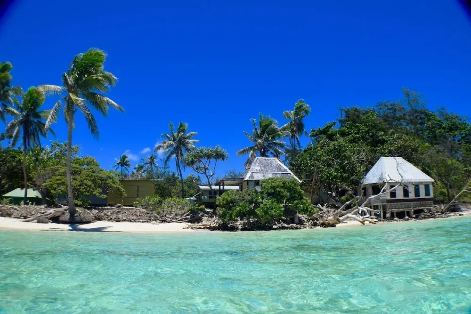 Sunrise Lagoon Homestay