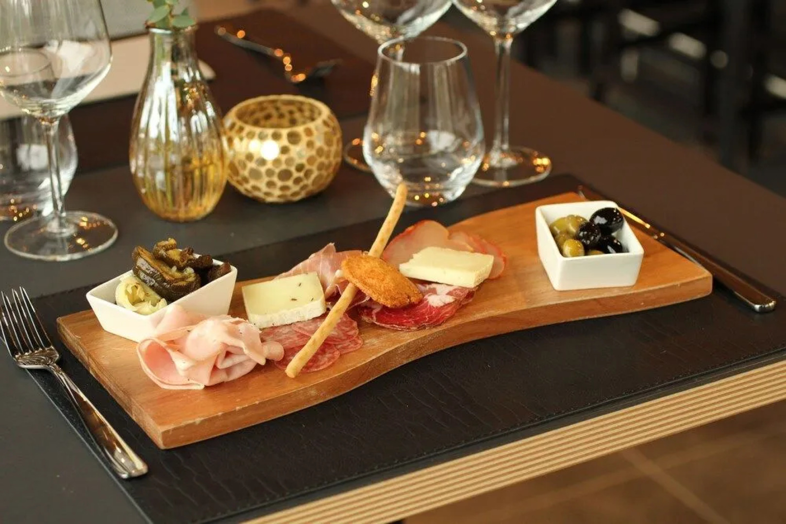 Mezzo Hotel & Business