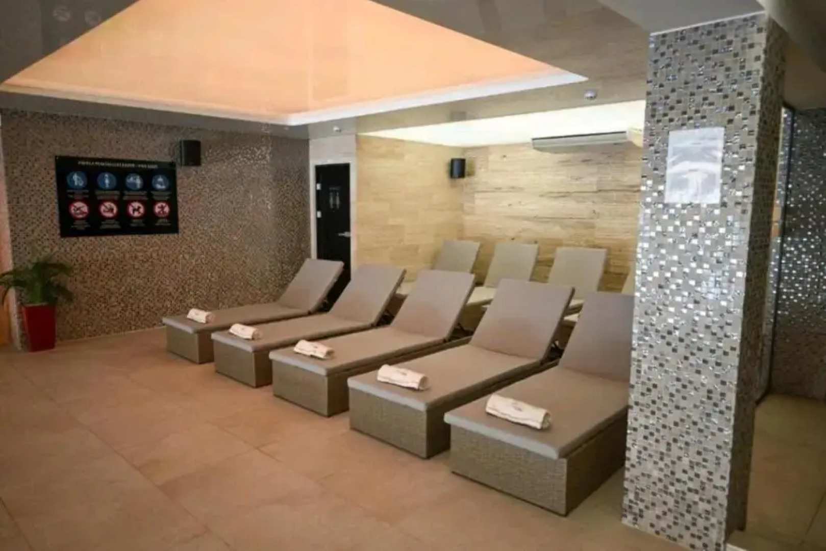 Apart Hotel & spa Zoned II, apartman Lukač