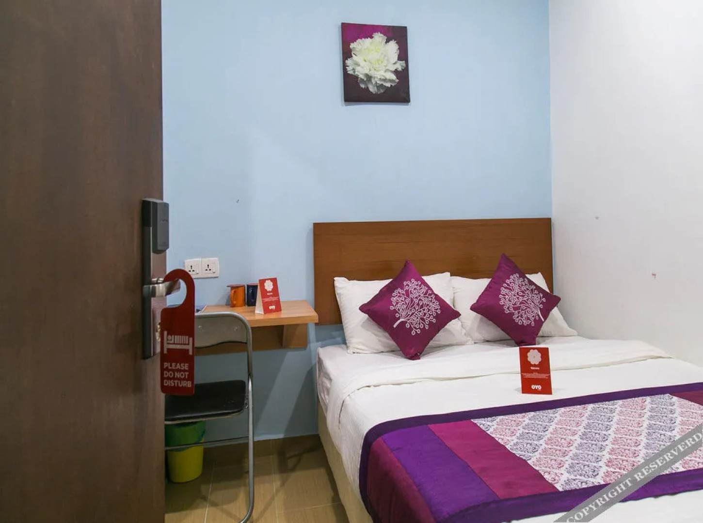 Colour Hotel by OYO Rooms