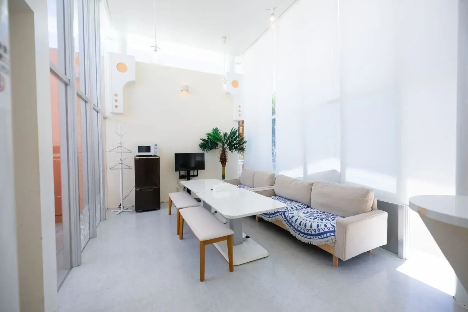 Nirai Beach Villa