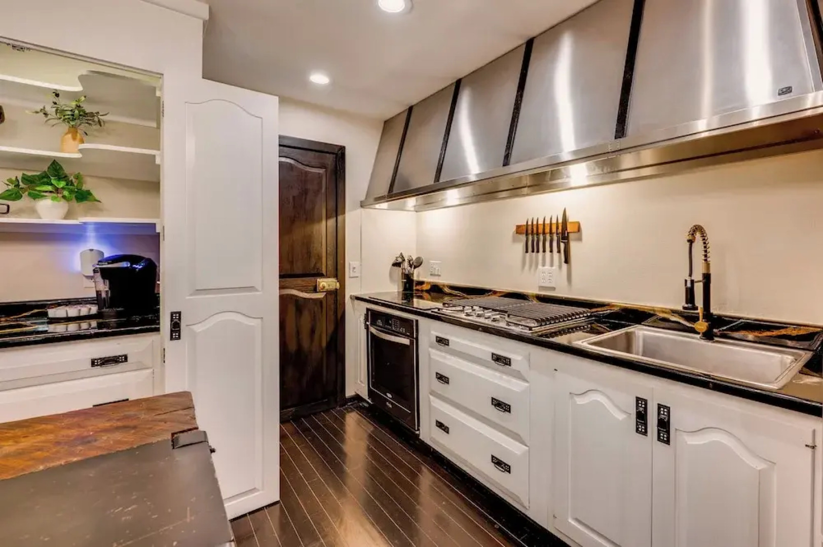 Heated Pool: Tropical Townhome in Wheat Ridge