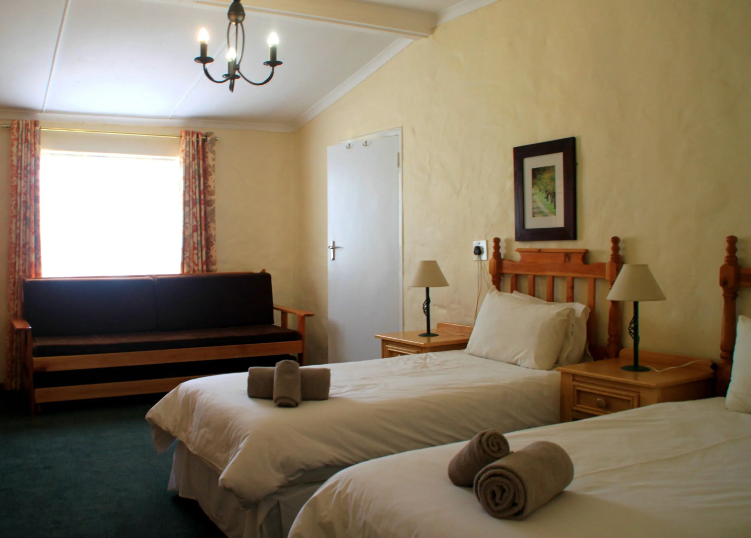 Mountain View Cottages Self Catering