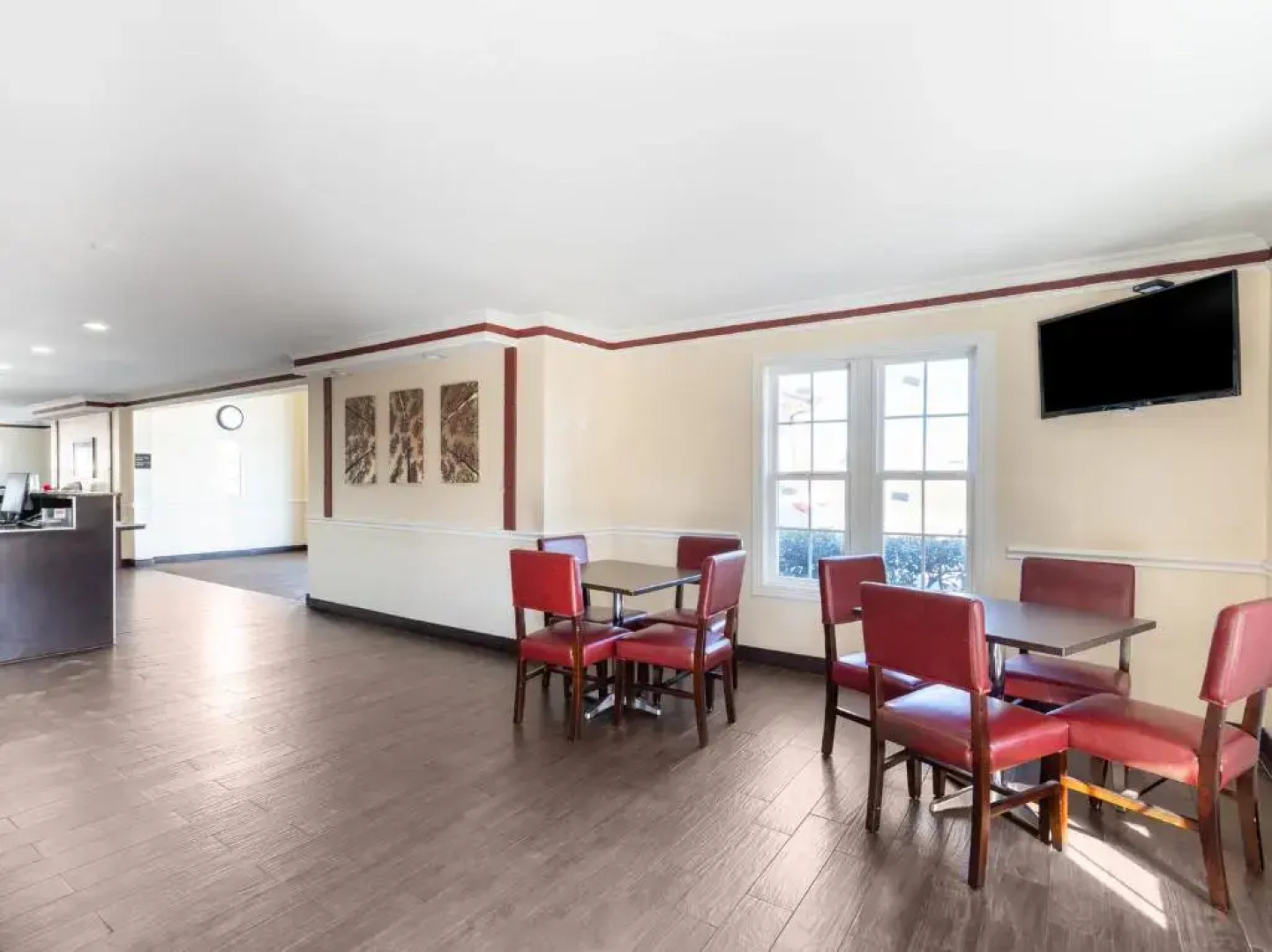 OYO Hotel Tulsa N Sheridan Rd & Airport