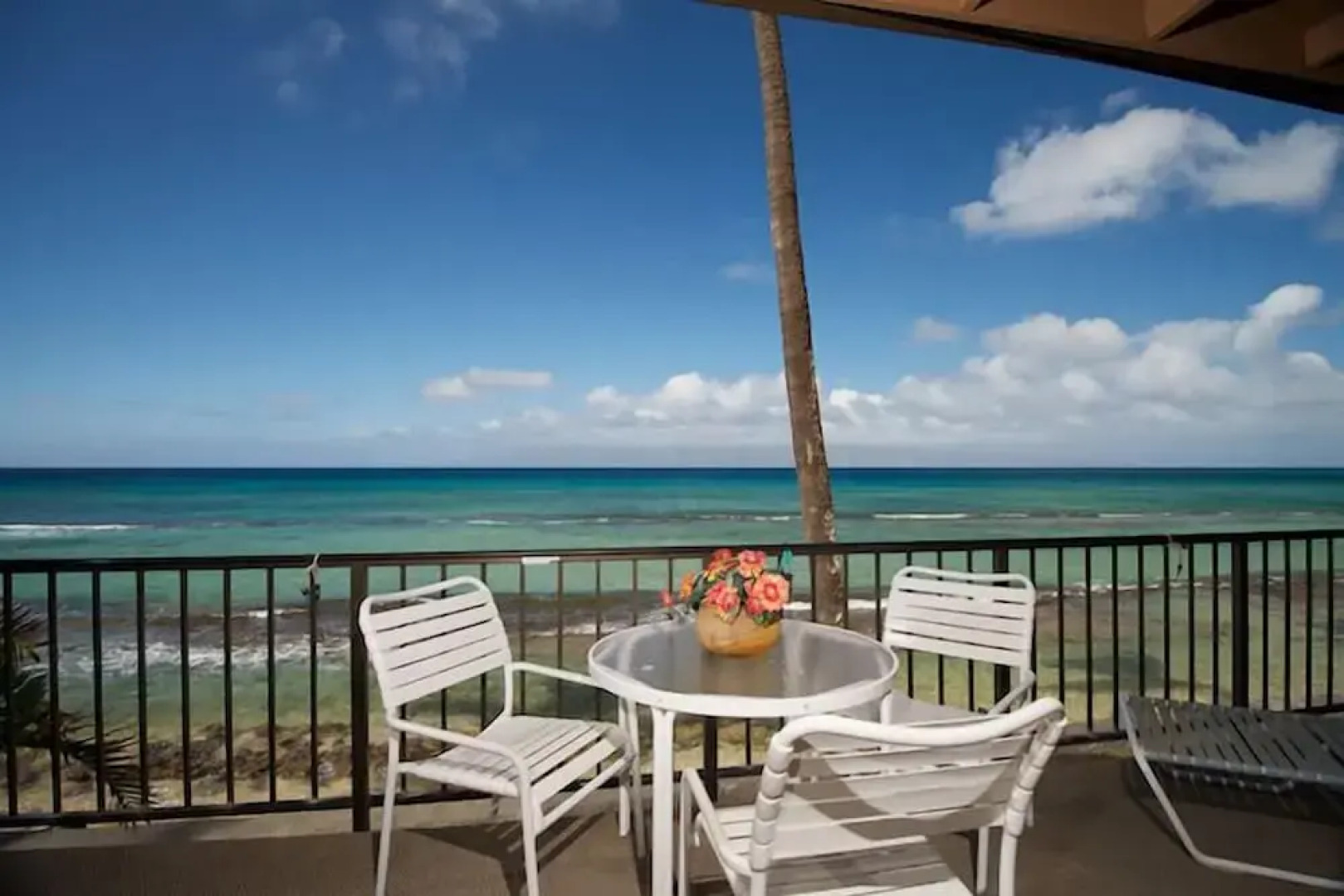 Maui Sands #5g 2 Bedroom Condo by RedAwning