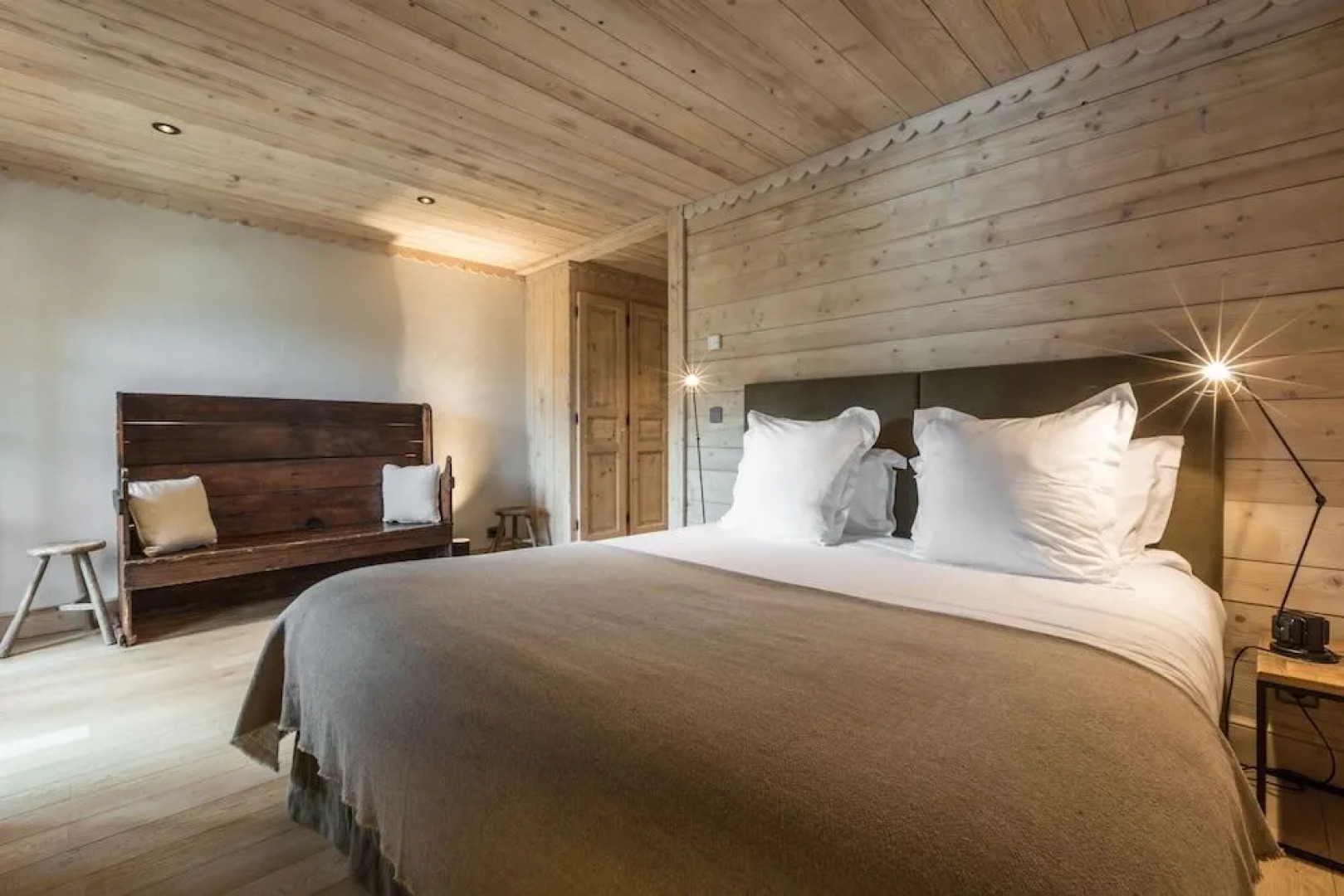 Le Cerf Amoureux Hotel