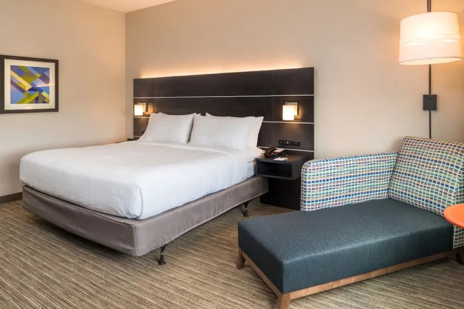 Holiday Inn Express & Suites Tampa North - Wesley Chapel, an IHG Hotel