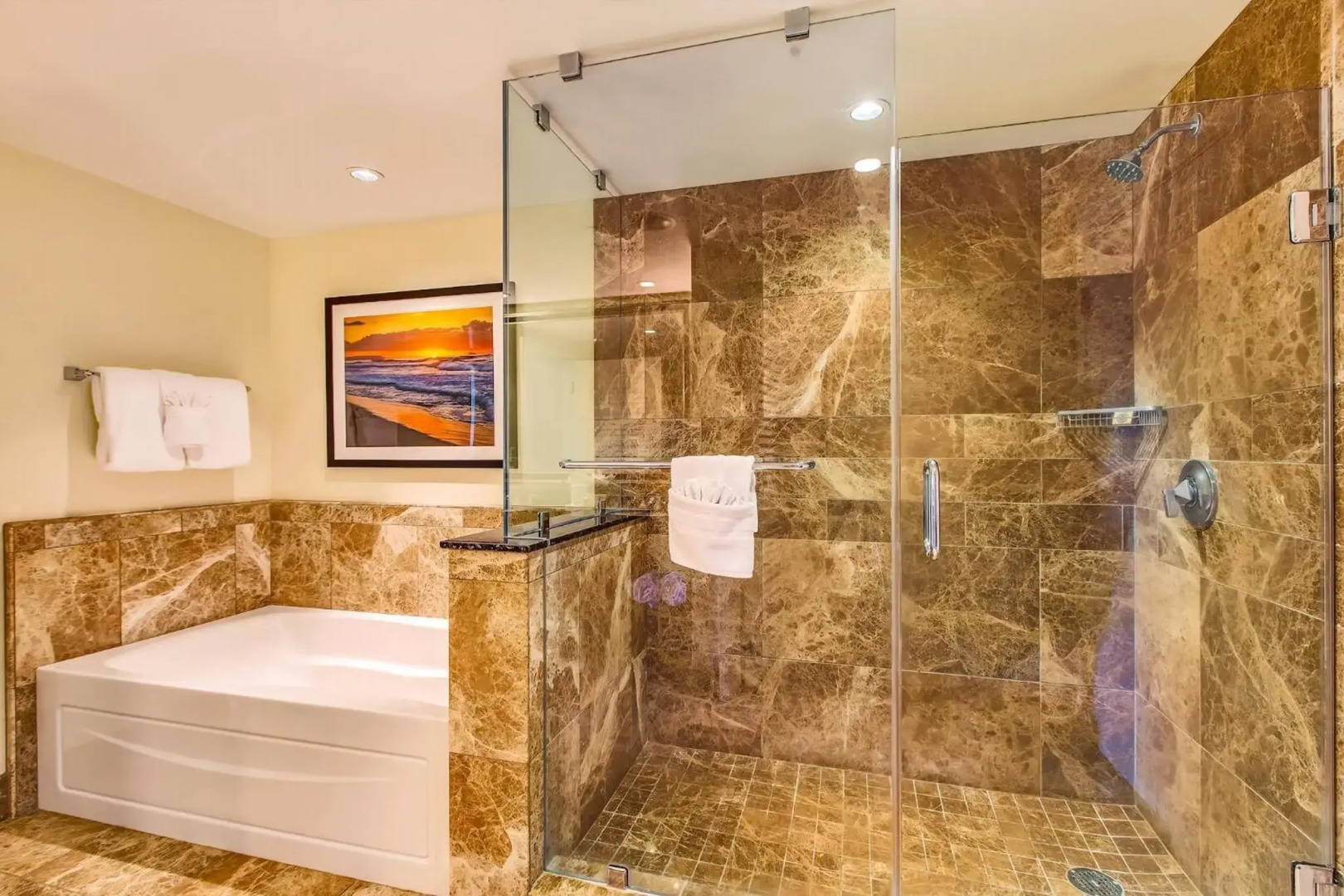 OUTRIGGER Honua Kai Resort & Spa