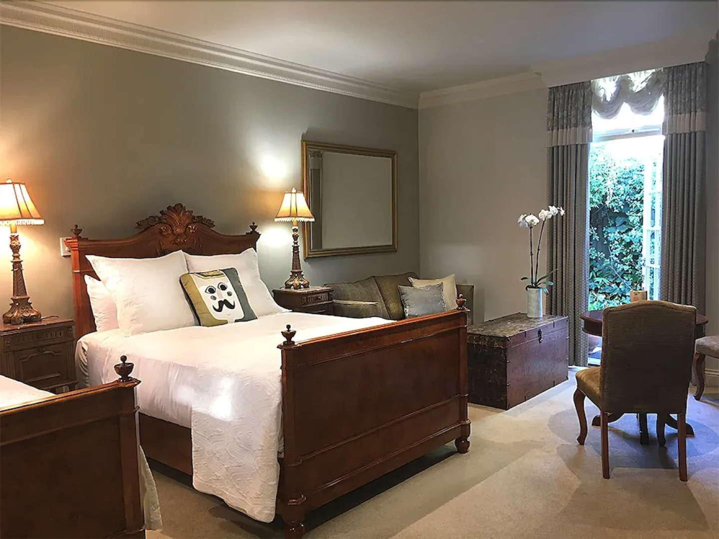 The Empyre Boutique Hotel