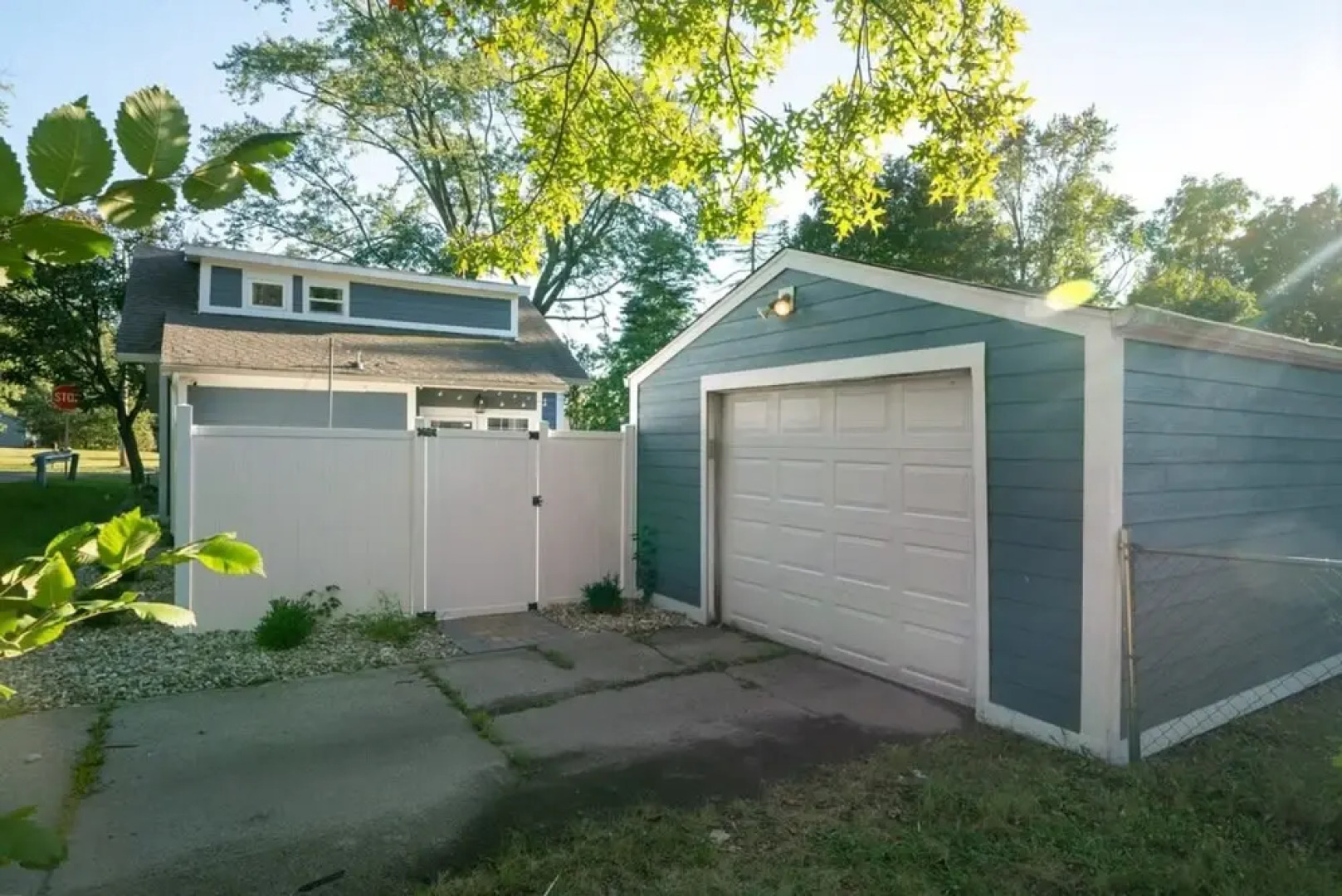The Lucky Charm   Home of the Fighting Irish  BBQ  Games  3-Bedrooms