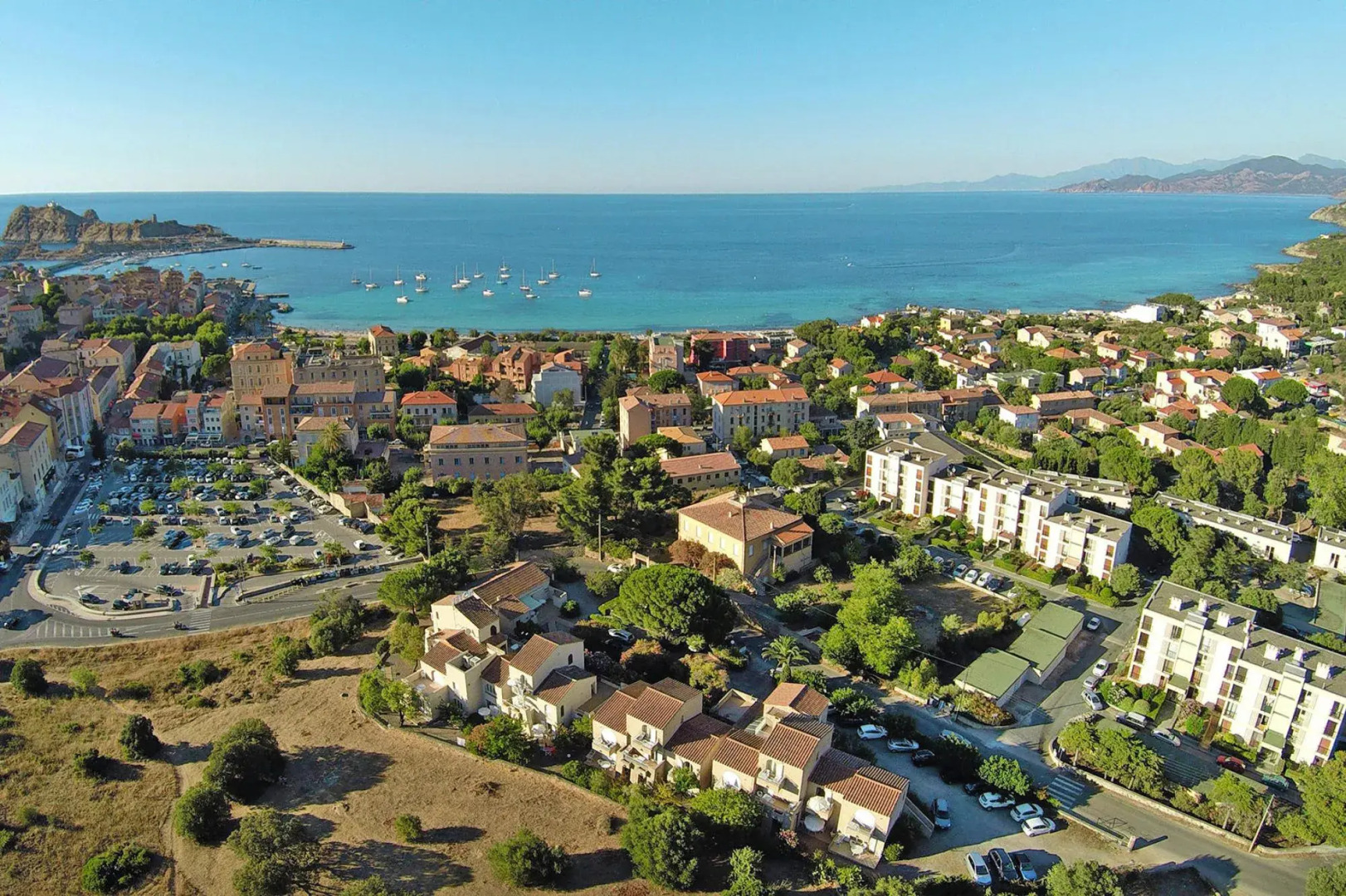 Res. Le Vieux Moulin Ile Rousse, Apartment for 4 Pers