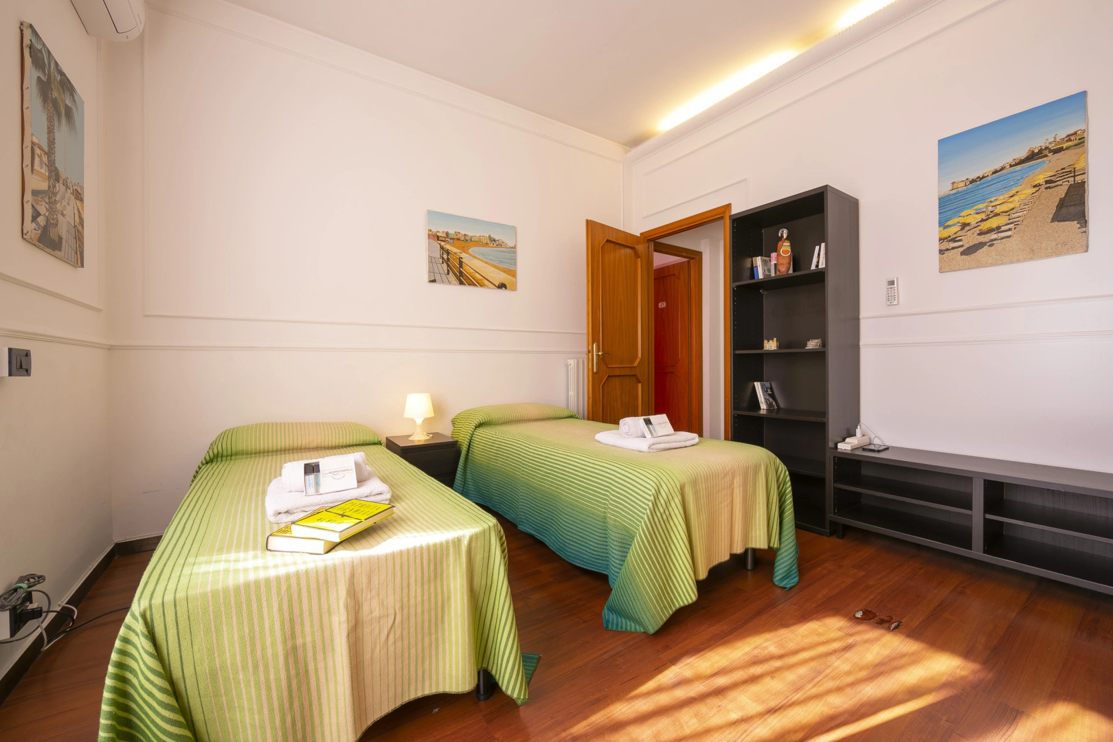 Green House between Etna and the sea