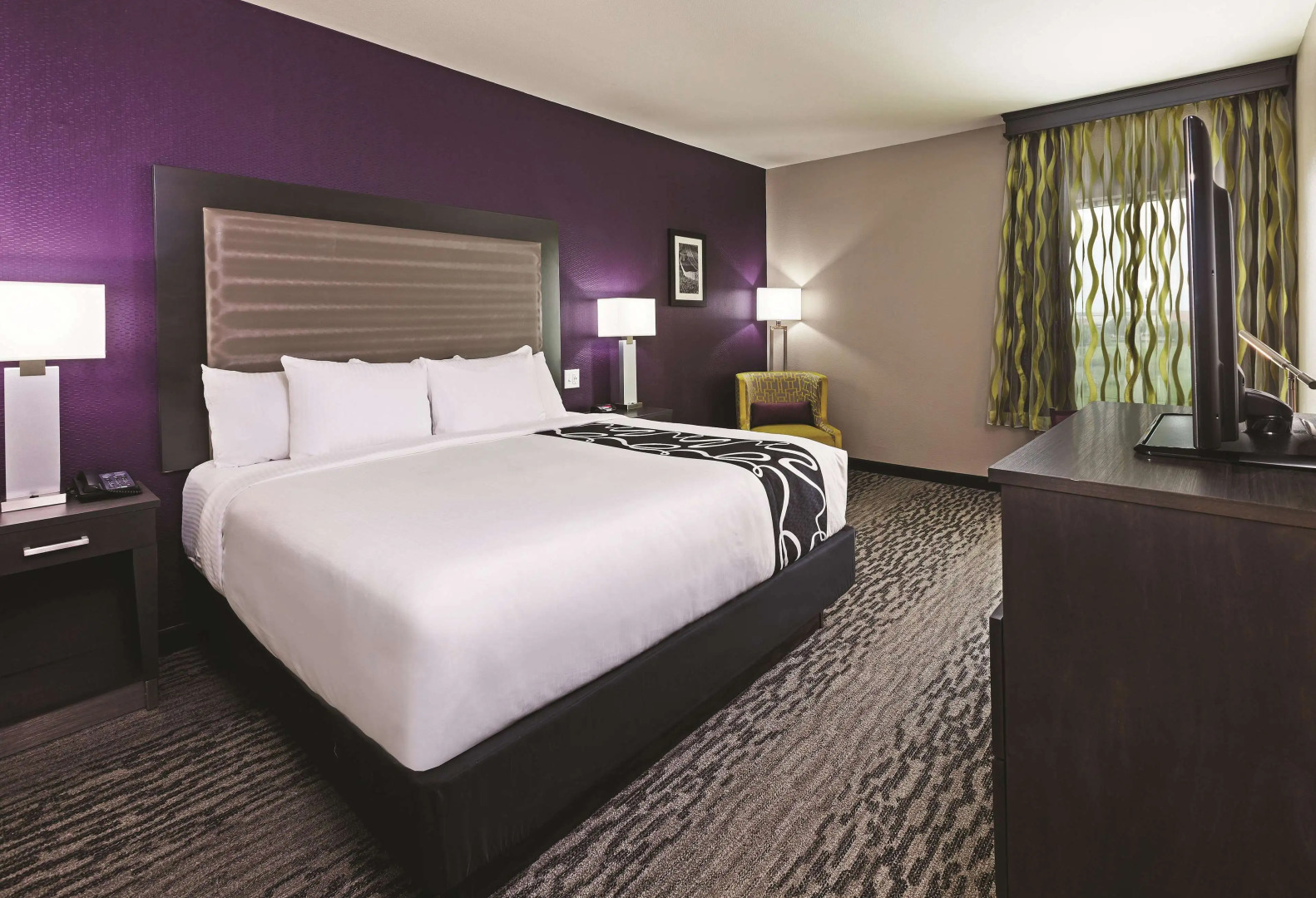 La Quinta Inn & Suites by Wyndham College Station South