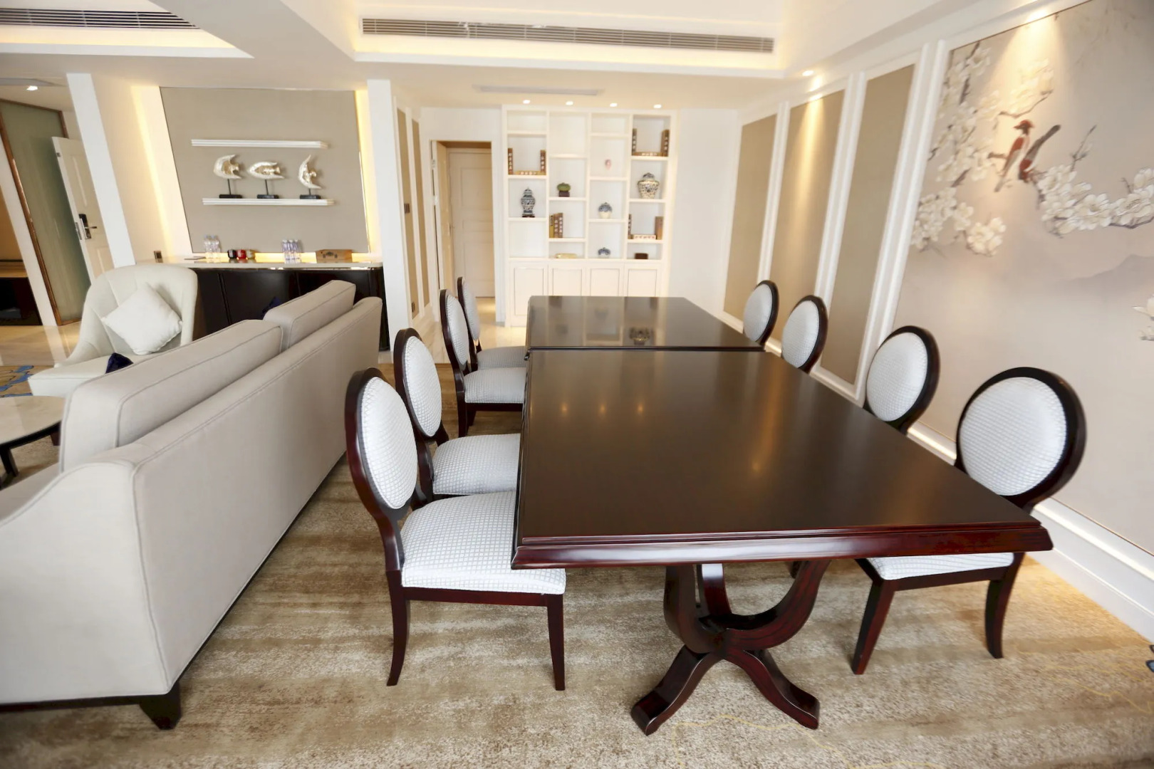 Dayhello International Hotel