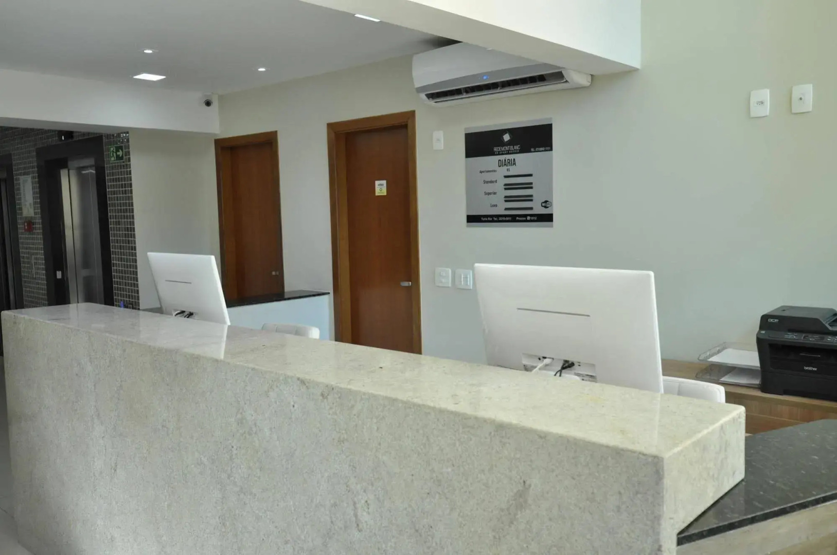 Mont Blanc Suites Duque de Caxias