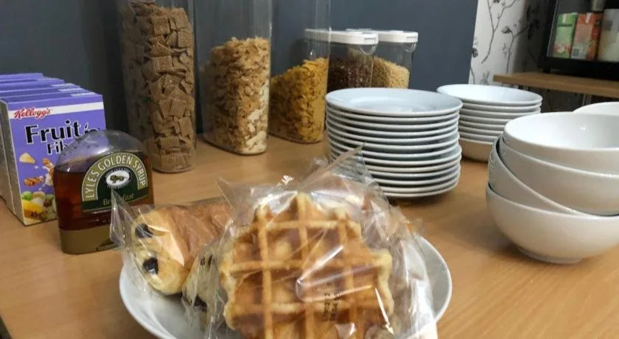 Melbourne House Hotel