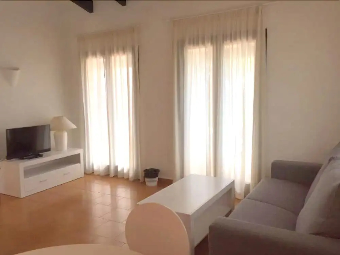 Complejo Piscina Binisafua