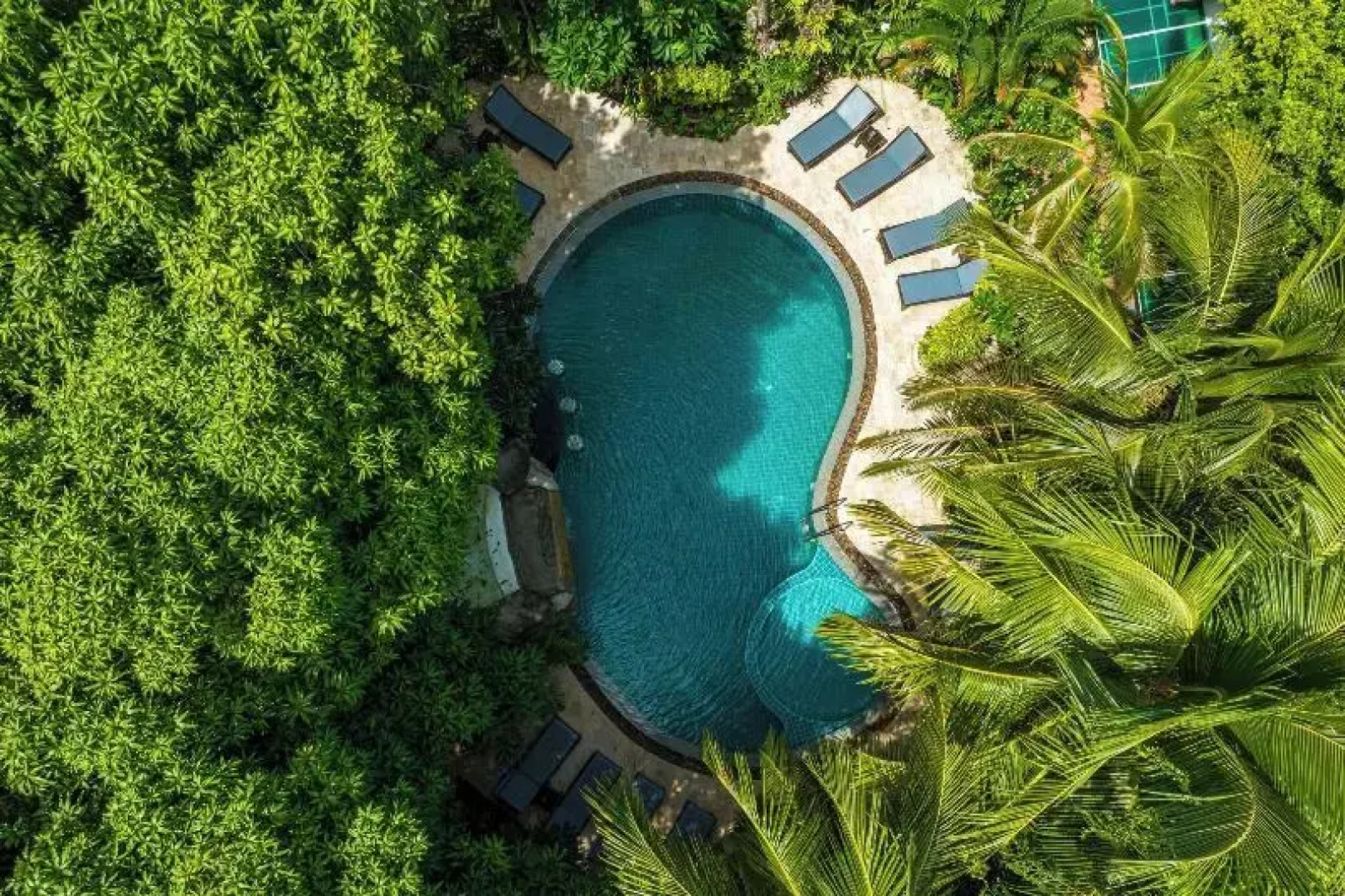 Phuket Meet Holiday Hotel