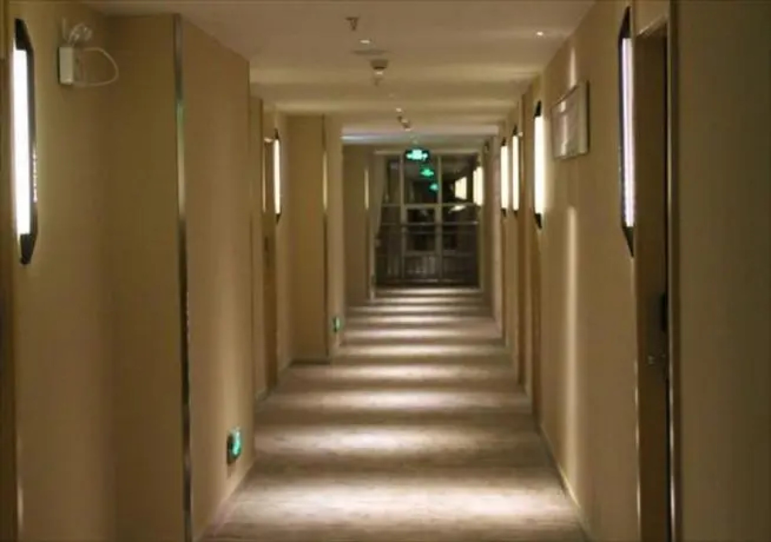 City Comfort Inn Baise Jingxi Caifu Plaza