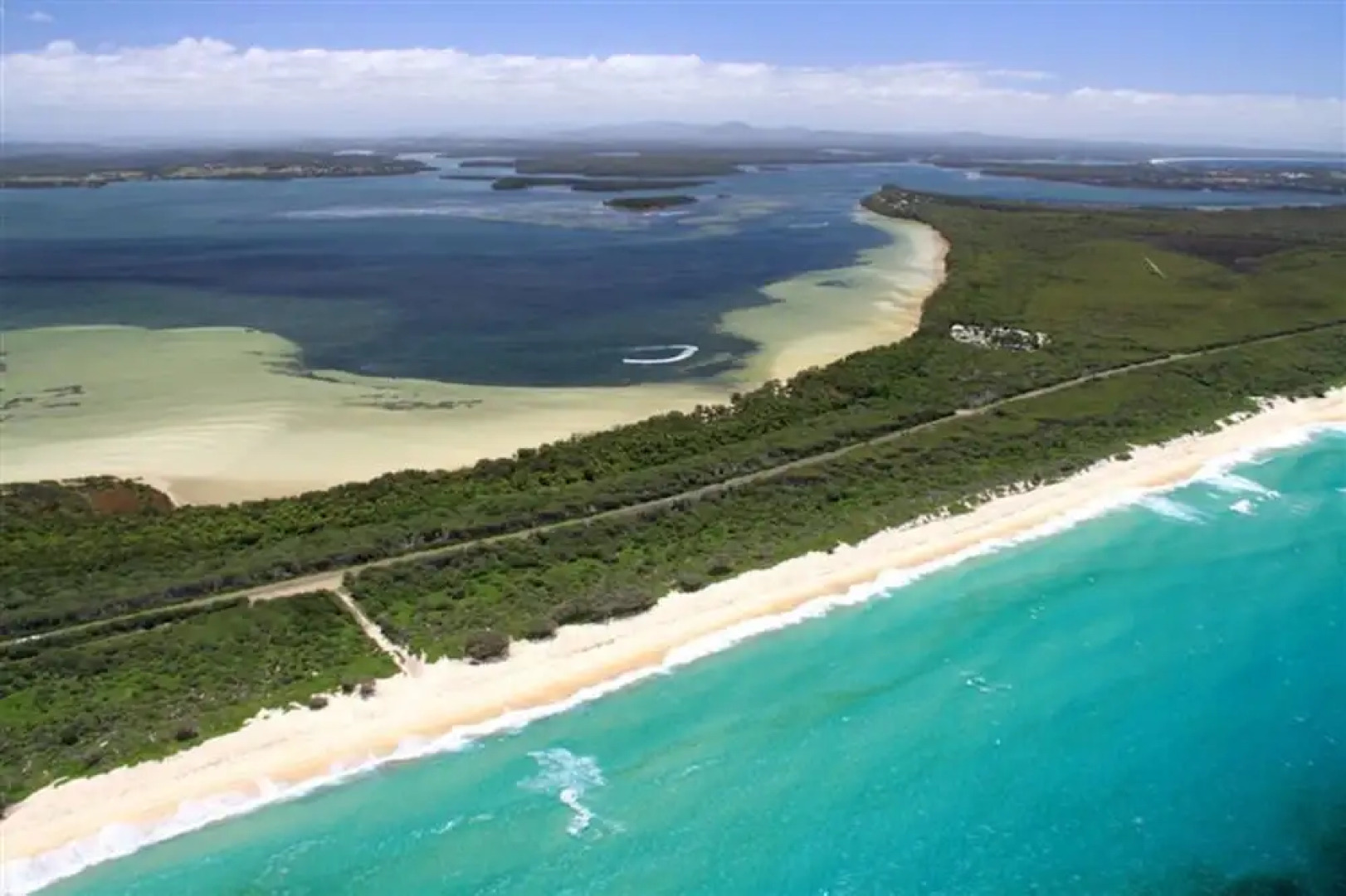 26 Wallis View - Opposite the Lake - 3 Bedroom Apartment