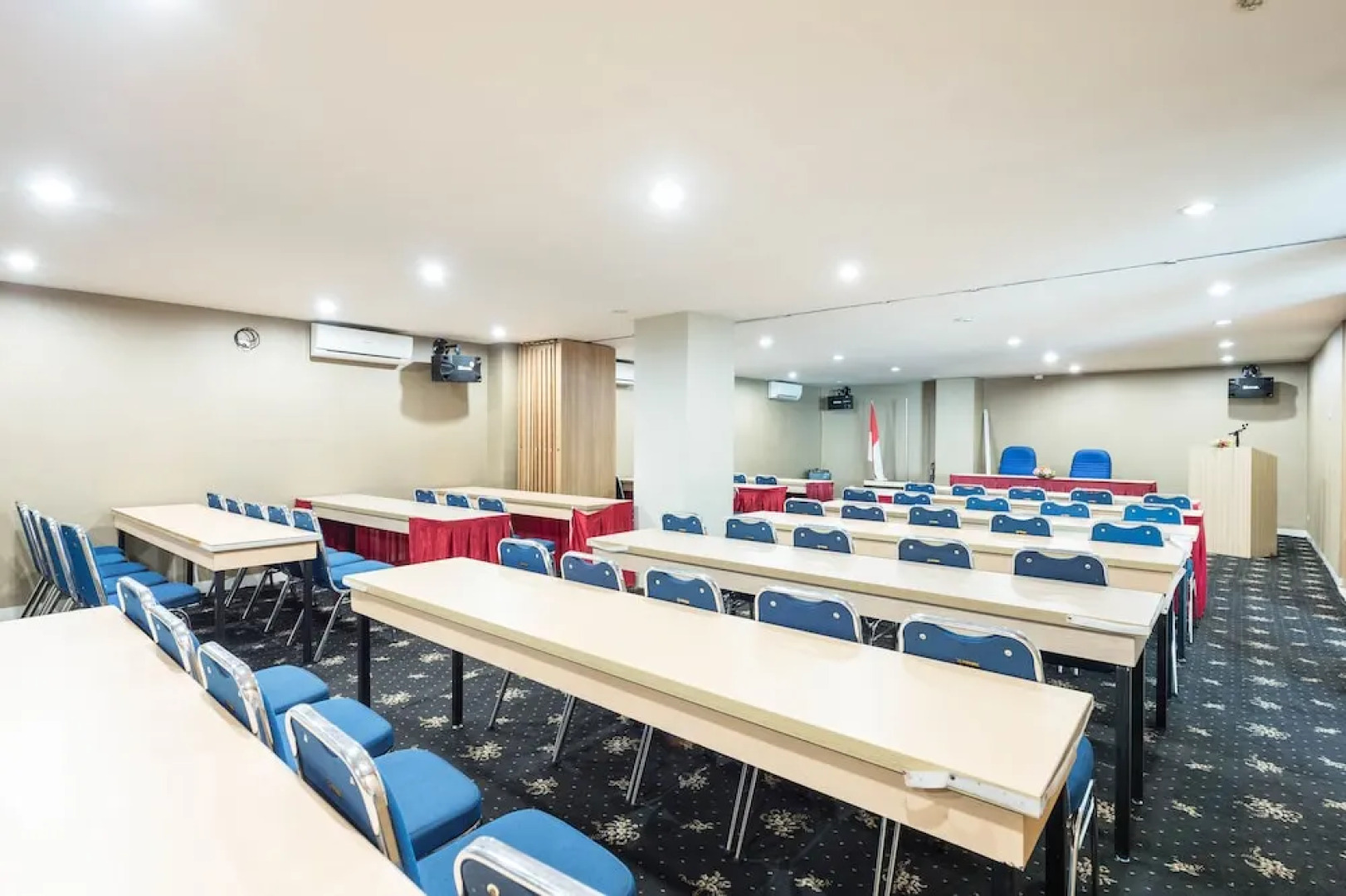 Airy Tengah Merdeka Barat 428 Pontianak