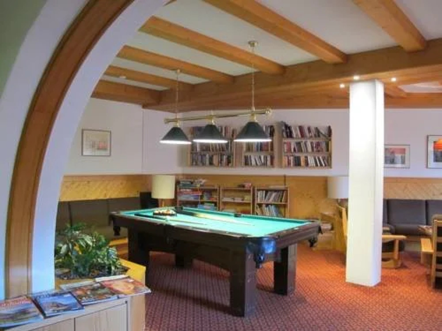 Aparthotel Chesa Bellaval