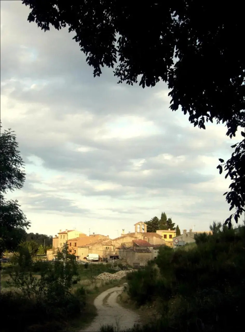 Restaurante y Alojamiento Can Mach