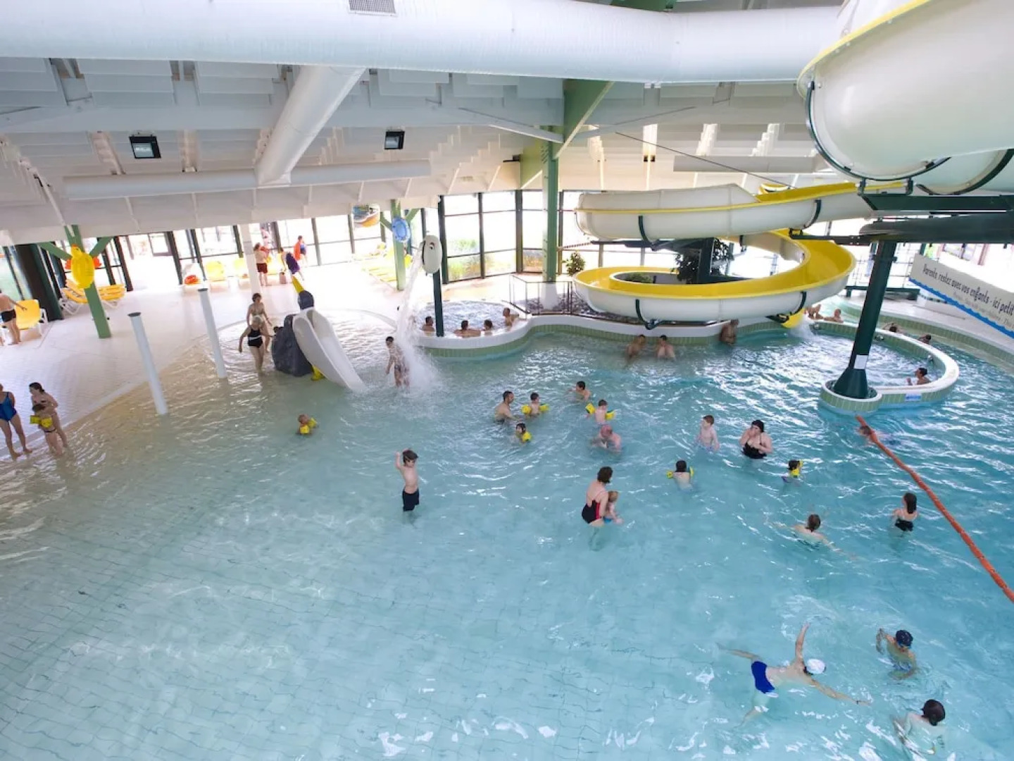 Comfortable House With Dishwasher, Located in Nature Reserve