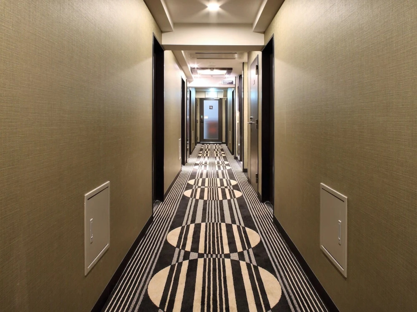 Apa Hotel Midosuji Hommachi Ekihigashi