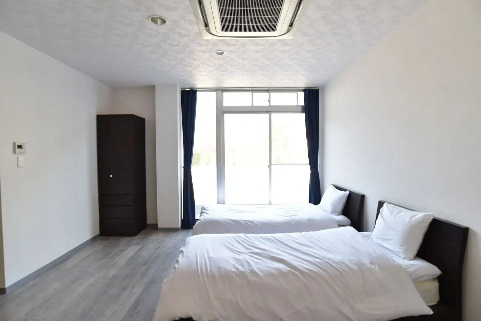 Alaise De Bale SHIRAHAMA