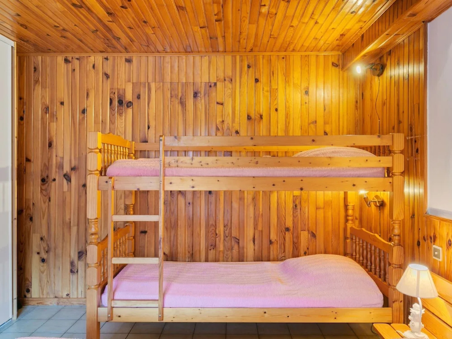 Cosy Apartment in Saulxures-sur-moselotte With Forest Nearby