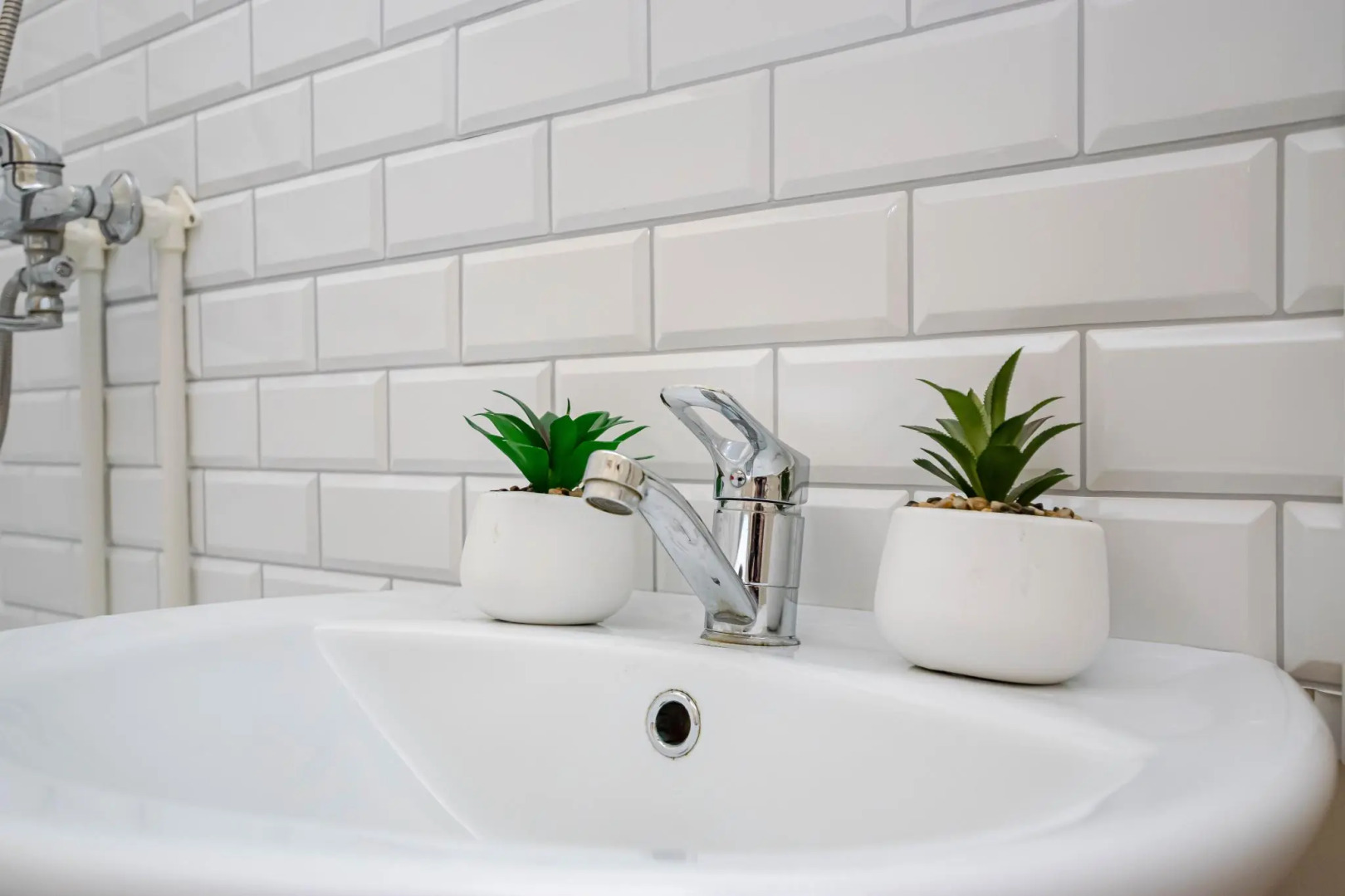 Cosmos (Космос) на улице Революции 48А