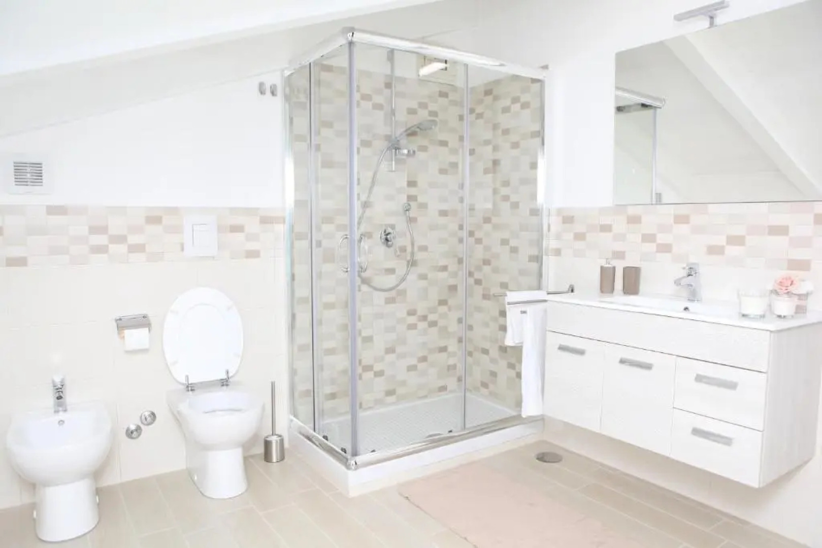 Rosy House - Hospitality