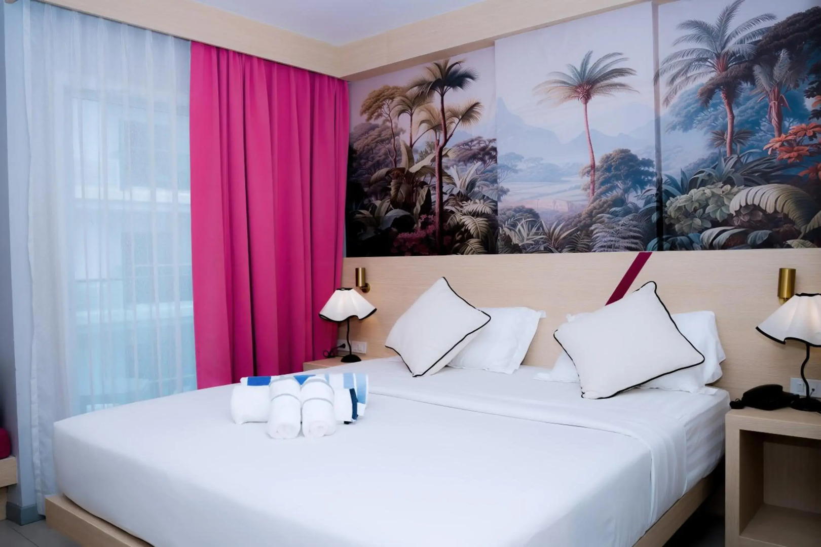 SunSeaSand Hotel (Patong) (SHA Certified)