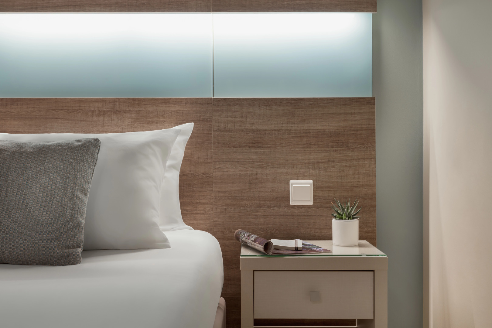 115 The Strand Hotel by NEU Collective