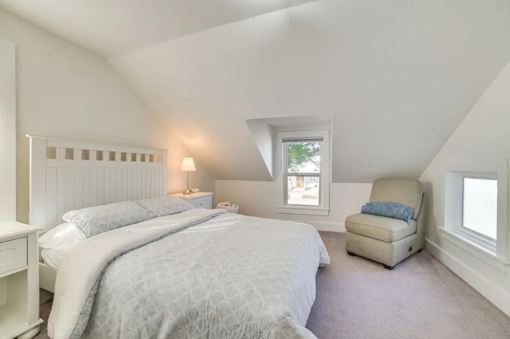 Steps to Dtwn! Suttons Bay Retreat Near Wine Trail