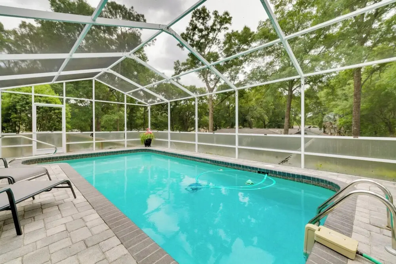 Lanai & Grill: Sunny Home Near Rainbow Springs!