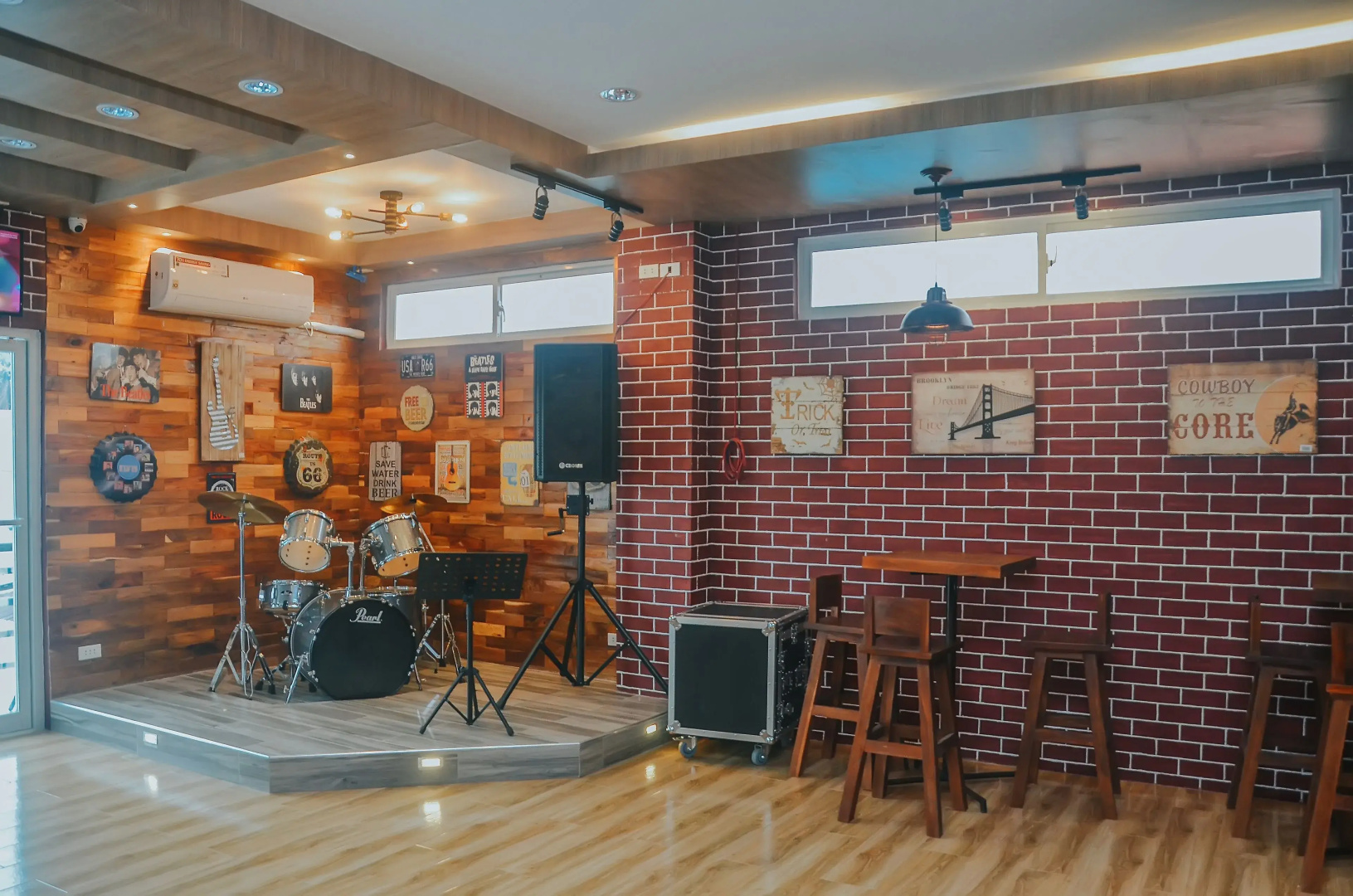 Villa MJ Maristela Beach Resort
