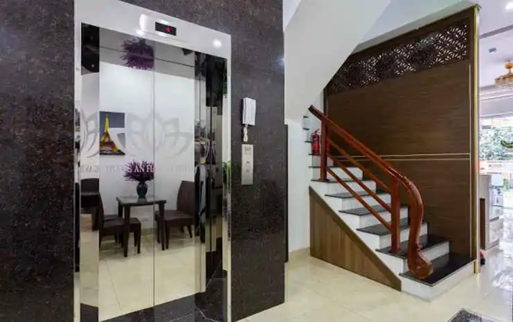 Trang An Flower Hotel