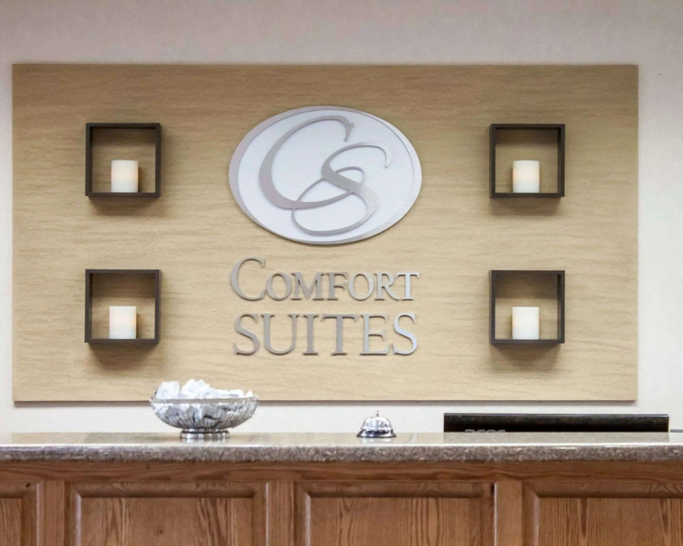 Comfort Suites Airport