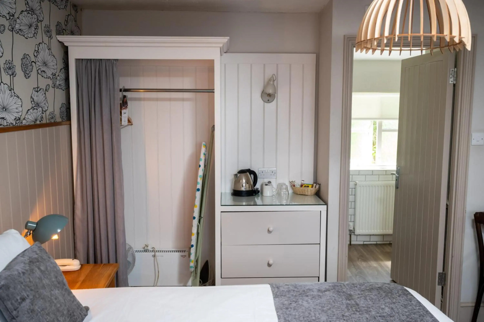 The Cedars Inn by Greene King Inns