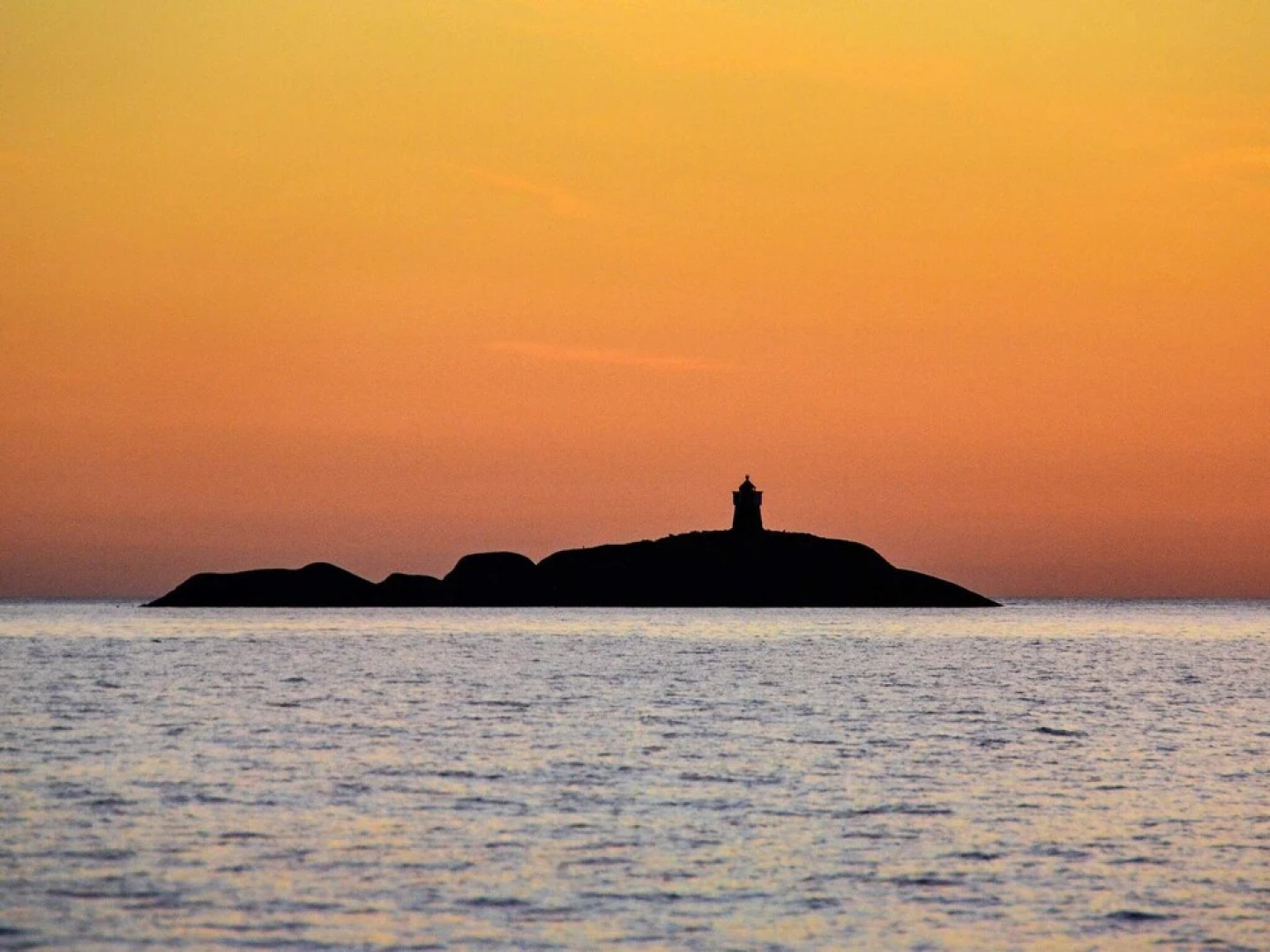 10 Person Holiday Home in Fjørtoft