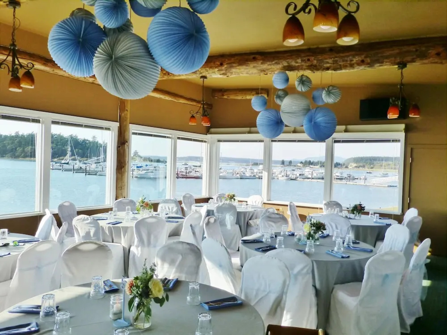 Lopez Islander Resort