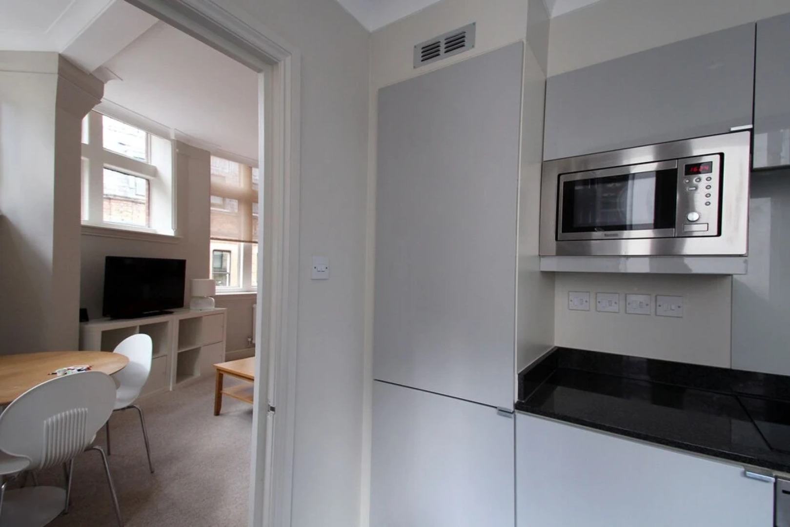 Creechurch Lane Apartment