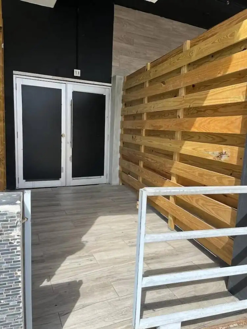 Beachside apartment for up to 5 people